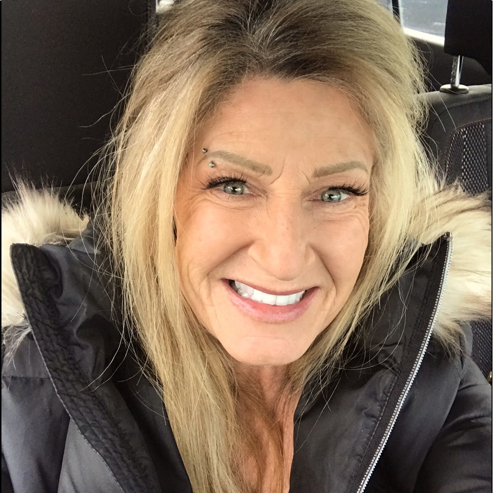 Meet your Posher, Beth